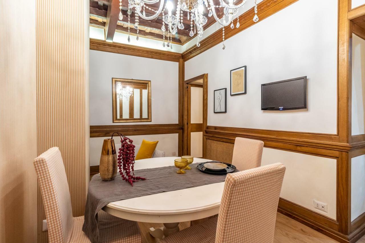 Spagna Historical By Spanish Steps Appartement
